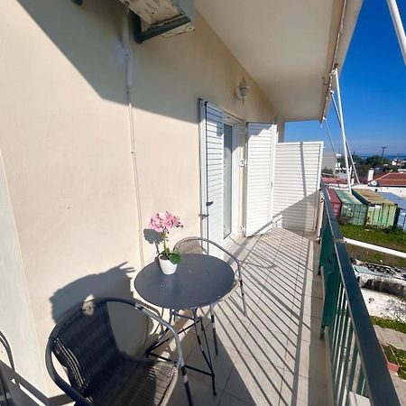 Aktis Apartment Near Airport Луца Экстерьер фото