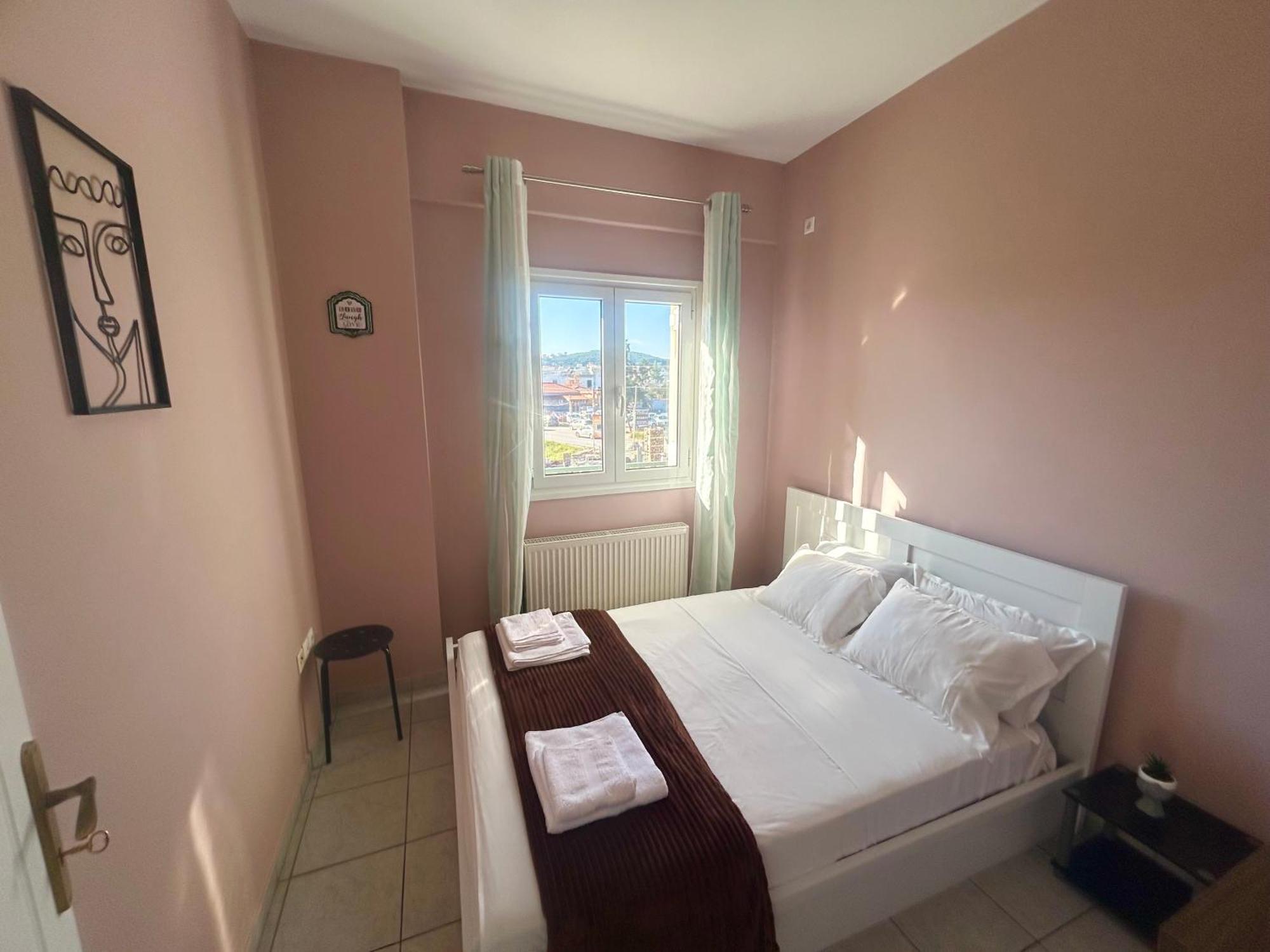 Aktis Apartment Near Airport Луца Экстерьер фото